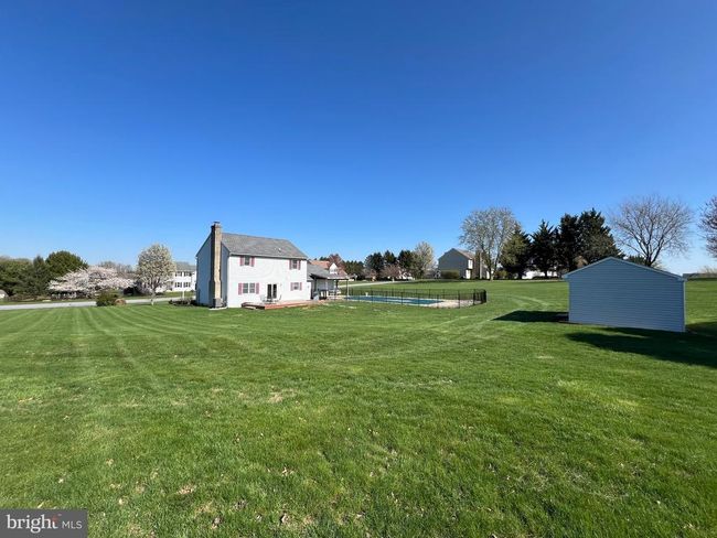 642 Meadow Hill Dr, House other with 3 bedrooms, 3 bathrooms and null parking in Narvon PA | Image 39