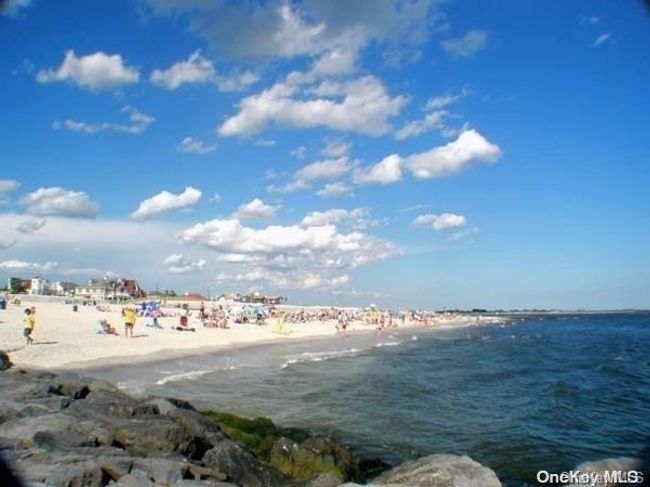 598 - 60 Bellmore Ave, House other with 2 bedrooms, 1 bathrooms and null parking in Point Lookout NY | Image 14