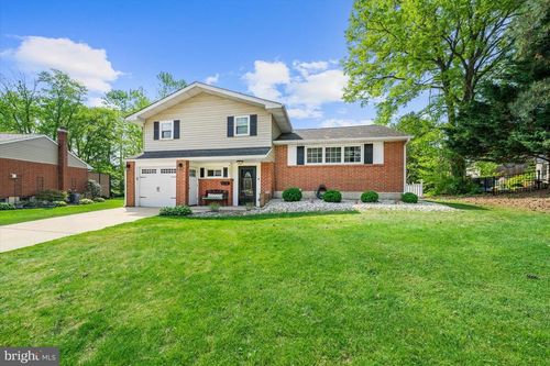 2201 Jamaica Dr, WILMINGTON, DE, 19810-2827 | Card Image