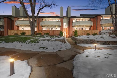 apt-b-5575 Waterman Blvd, Saint Louis, MO, 63112-4502 | Card Image