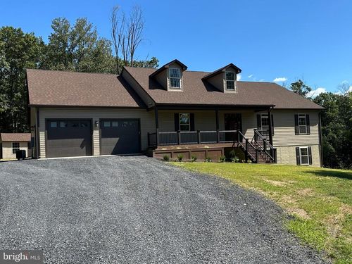 1621 Hudson Hollow Rd, STEPHENS CITY, VA, 22655-3344 | Card Image