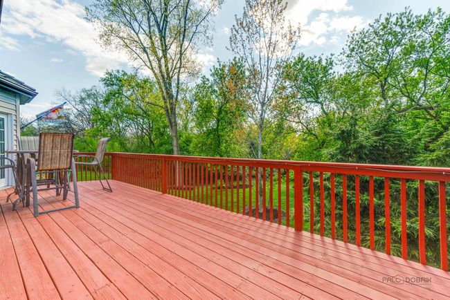 17 Arrowwood Dr, House other with 5 bedrooms, 5 bathrooms and 3 parking in Hawthorn Woods IL | Image 35