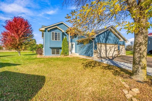 1576 Cedar Dr S, Cambridge, MN, 55008-3762 | Card Image