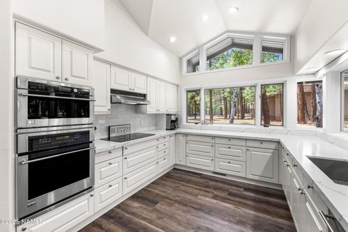 3511 Bear Howard, Flagstaff, AZ, 86005-4308 | Card Image