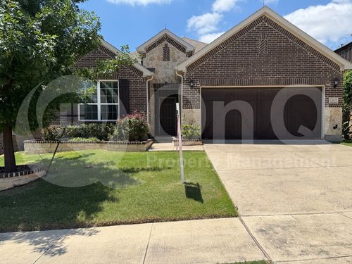 211 Copper Canyon Dr, Lewisville, TX, 75067-3778 | Card Image