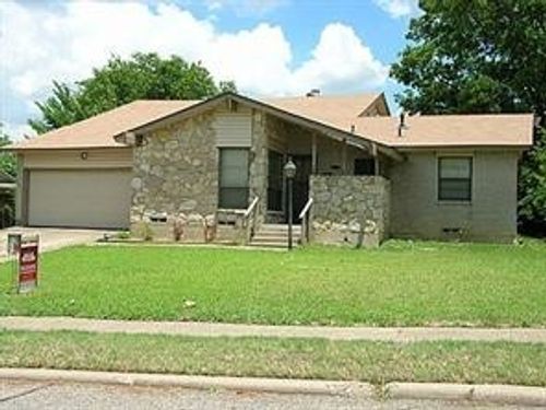 13630 Onyx Lane, Farmers Branch, TX, 75234 | Card Image