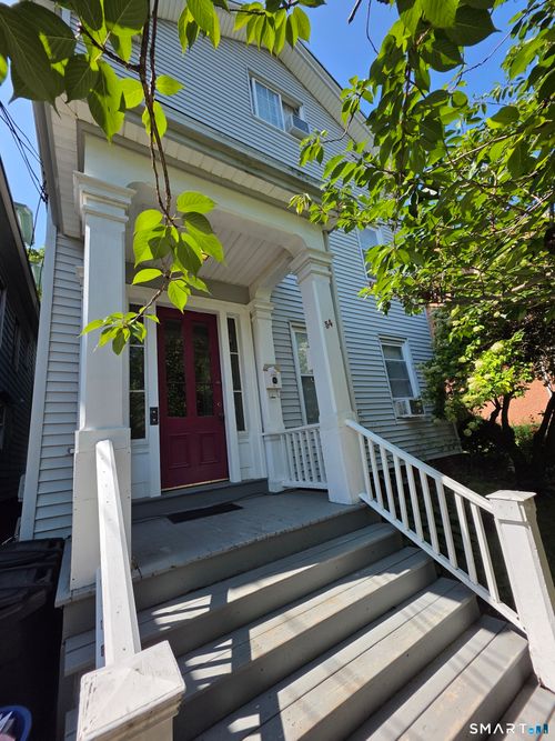 54 Pearl St, New Haven, CT, 06511-8814 | Card Image
