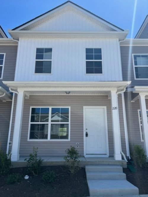 220 Tara Ct, Columbia, TN, 38401-3384 | Card Image