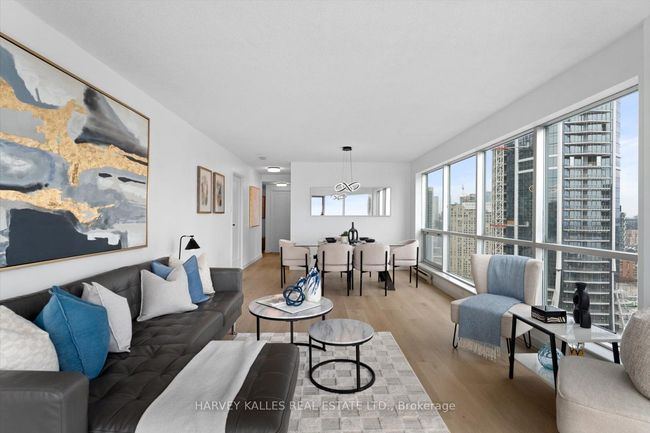 3211 - 10 Yonge St, Condo with 2 bedrooms, 2 bathrooms and null parking in Toronto ON | Image 22