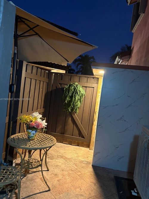 0-15470 Sw 47th St, Miami, FL, 33185-4455 | Card Image