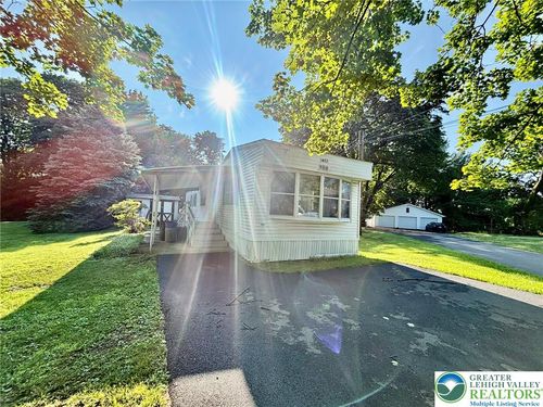1402 Main Street, Chapman Boro, PA, 18014 | Card Image
