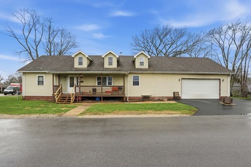 421 Nobes Ave, Lockport, IL, 60441-5003 | Card Image