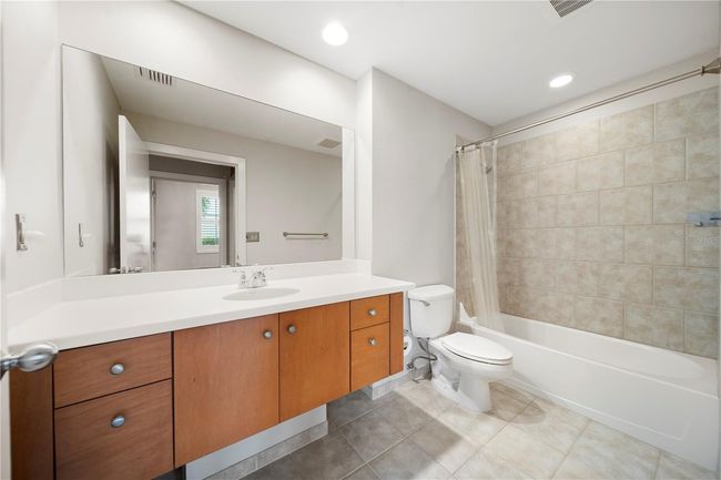 UNIT-912 - 1208 E Kennedy Blvd, Condo with 2 bedrooms, 2 bathrooms and null parking in TAMPA FL | Image 13