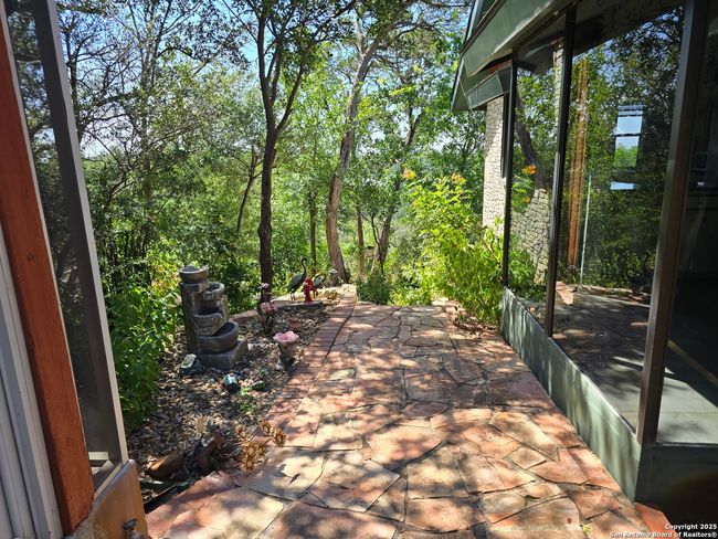 9840 Tower Vw, House other with 3 bedrooms, 3 bathrooms and null parking in Helotes TX | Image 34
