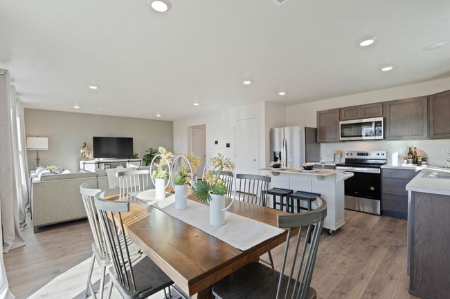 713 E L St, House other with 4 bedrooms, 3 bathrooms and null parking in Deer Park WA | Image 7