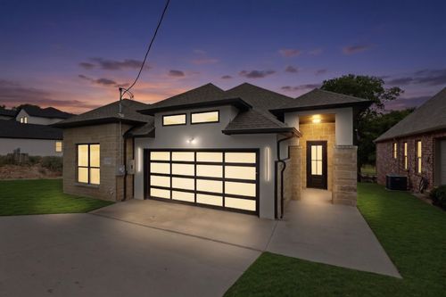 42101 Crooked Stick Dr, Whitney, TX, 76692-2068 | Card Image