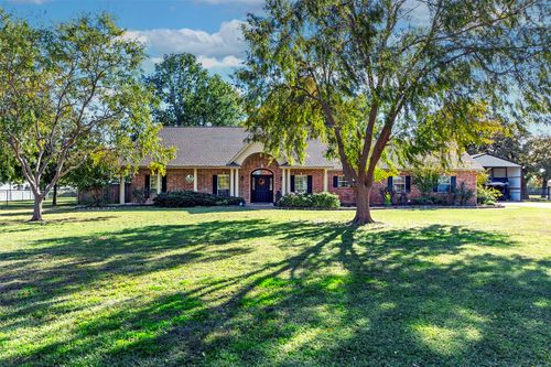 9690 Vail Eton Dr, Pilot Point, TX, 76258-6750 | Card Image