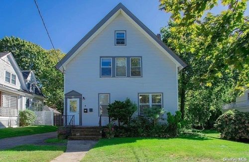 2-20 Dewey St, Huntington, NY, 11743-7130 | Card Image