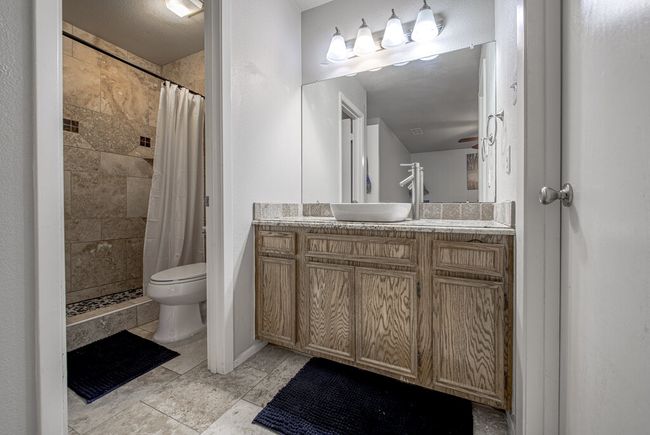 15100 N Flamingo Dr, House other with 3 bedrooms, 2 bathrooms and 4 parking in Austin TX | Image 18