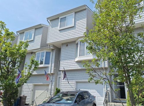 110f-110F Dinsmore St, Staten Island, NY, 10314 | Card Image