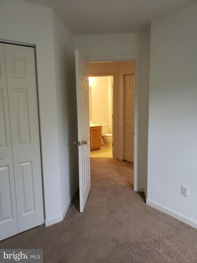 9426 Silver Meteor Ct, Townhouse with 3 bedrooms, 4 bathrooms and null parking in MANASSAS PARK VA | Image 43