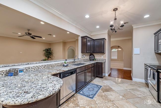 6014 Kingsbridge Dr, House other with 4 bedrooms, 3 bathrooms and 2 parking in San Angelo TX | Image 21