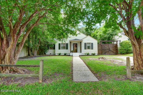 3124 Camden Cir, Wilmington, NC, 28403-2610 | Card Image