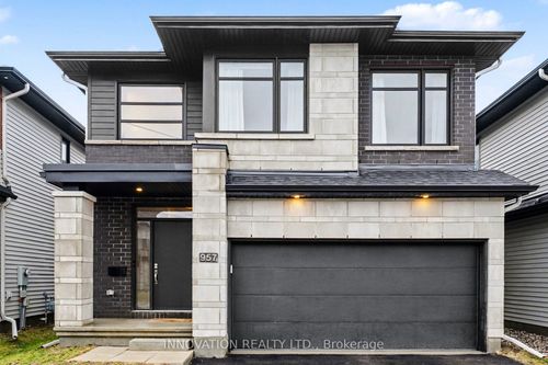 957 Atrium Ridge, Manotick, ON, K4M0P3 | Card Image