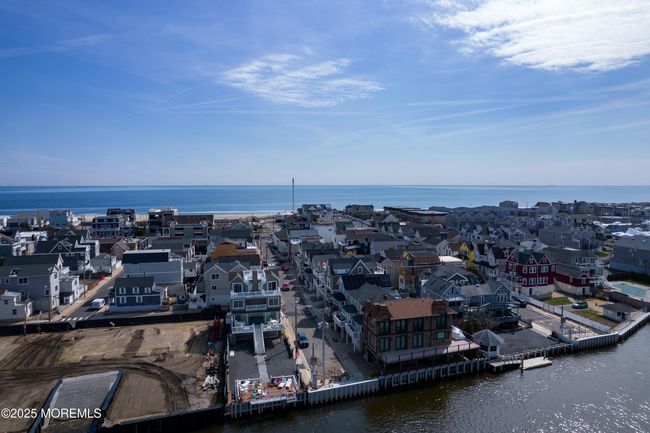 26 Beach St, House other with 3 bedrooms, 3 bathrooms and null parking in Sea Bright NJ | Image 52