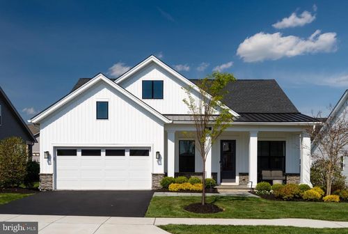 5 Fetters Blvd, DOWNINGTOWN, PA, 19335-1744 | Card Image