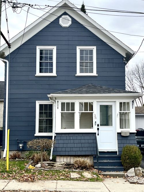 36 Wall St, Brockville, ON, K6V4S1 | Card Image