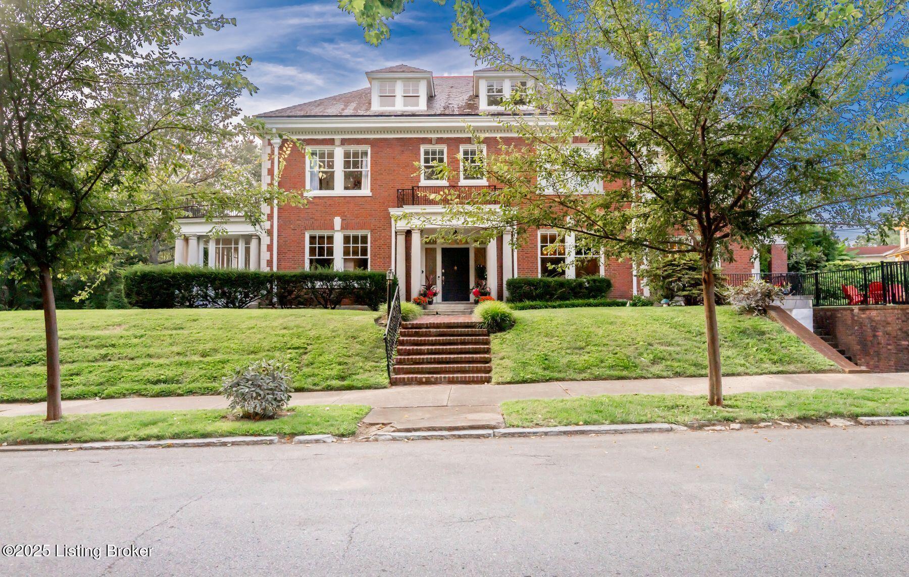 1478 Cherokee Rd, For Sale in Louisville - eXp Realty