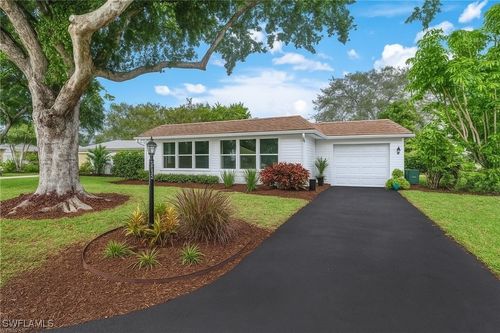 233 Yorkshire Ct, NAPLES, FL, 34112-0228 | Card Image