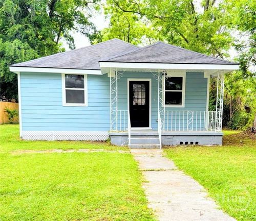 1329 E 33rd St, Savannah, GA, 31404-2817 | Card Image