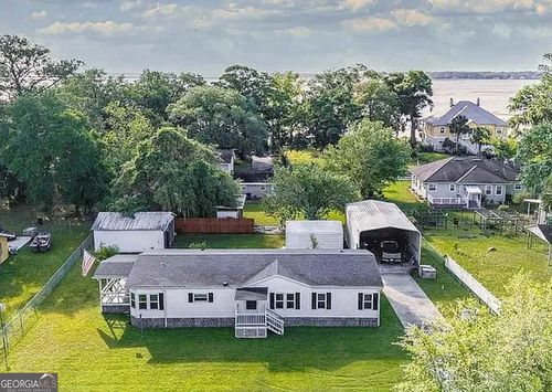 642 Crooked River Dr, woodbine, GA, 31569-4228 | Card Image