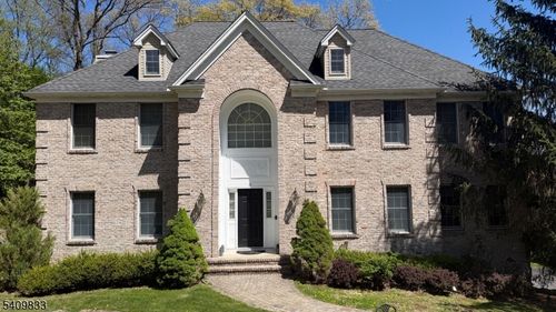 8 Overlook Rd, Randolph, NJ, 07869-2946 | Card Image