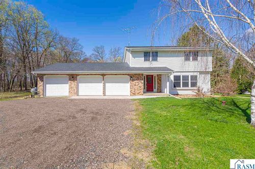 450 Country View Ln, Le Sueur, MN, 56058-4410 | Card Image