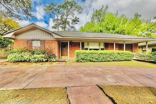 4825 Ella Blvd, Houston, TX, 77018-1927 | Card Image