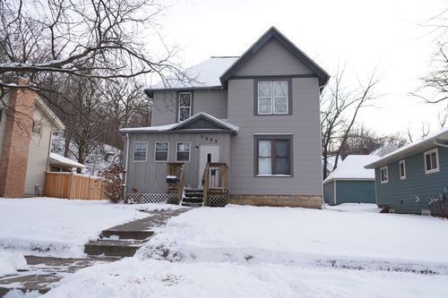 1227 W 4th St, Red Wing, MN, 55066-2137 | Card Image