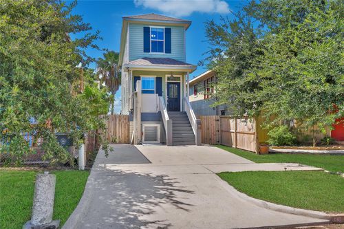 5017 Avenue K, Galveston, TX, 77551-4538 | Card Image