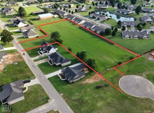 1600 S 30th St, Paragould, AR, 72450-2158 | Card Image