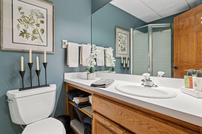 1405 W Farm Rd, House other with 5 bedrooms, 5 bathrooms and null parking in Chaska MN | Image 62