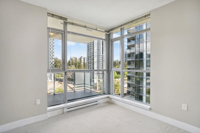 1106 - 3008 Glen Drive, Condo with 2 bedrooms, 0 bathrooms and 1 parking in Coquitlam BC | Image 23