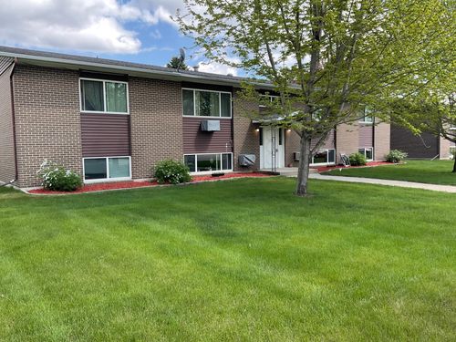 218-1221 Madison Ave, Detroit Lakes, MN, 56501-4121 | Card Image