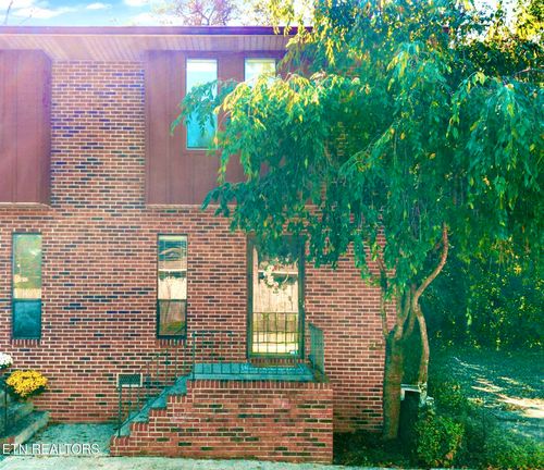 apt-4-4001 Valley View Dr, Knoxville, TN, 37917-1231 | Card Image