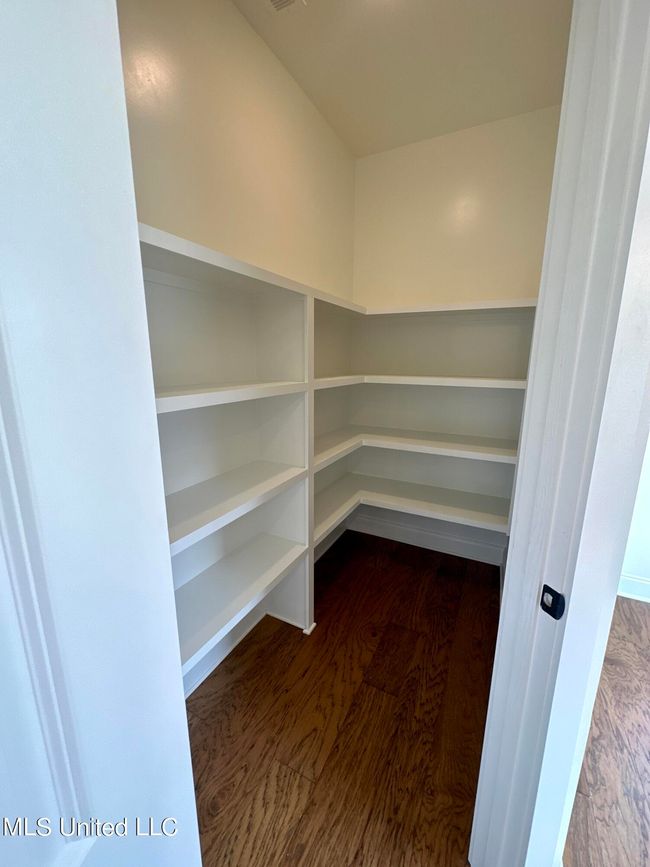 Pantry | Image 21