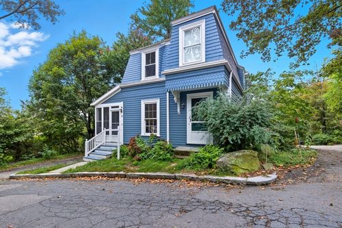 26 Centre Ave, Belmont, MA, 02478-1501 | Card Image