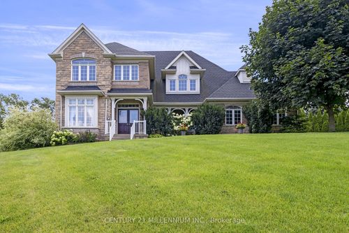 15 Upper Canada Dr, Hillsburgh, ON, N0B1Z0 | Card Image