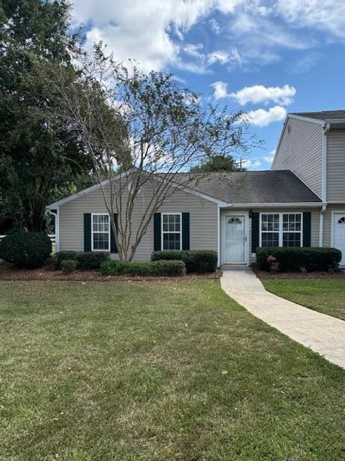 550 Date Palm Cir, Aiken, SC, 29803-5077 | Card Image