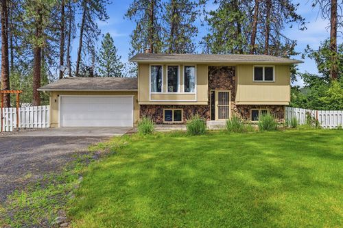 10852 W Sagewood Rd, Nine Mile Falls, WA, 99026-9401 | Card Image